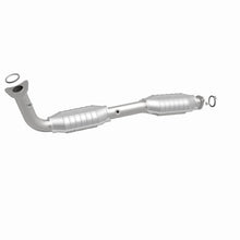Load image into Gallery viewer, MagnaFlow Direct Fit Catalytic Converter 07-08 4.7L Tundra P/S OEM
