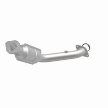 Load image into Gallery viewer, MagnaFlow Direct Fit Catalytic Converter CORVETTE 05-07 6.0L OEM