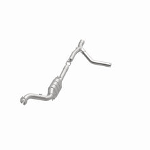 Load image into Gallery viewer, MagnaFlow Direct Fit Catalytic Converter 04-05 Ram1500 5.7L P/S OEM