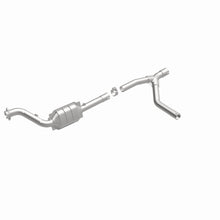 Load image into Gallery viewer, MagnaFlow Direct Fit Catalytic Converter 04-05 Dodge Ram 1500 Pickup 5.7L P/S
