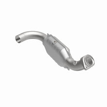Load image into Gallery viewer, MagnaFlow Direct Fit Catalytic Converter 07-08 Expe/Nav 5.4L D/S OEM