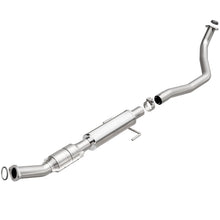 Load image into Gallery viewer, MagnaFlow Direct Fit Catalytic Converter 09 Matrix/Vibe 2.4 FWD OEM