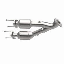 Load image into Gallery viewer, MagnaFlow Direct Fit Catalytic Converter 00-01 Cherokee Front 4.0L