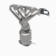 Load image into Gallery viewer, MagnaFlow Direct Fit Catalytic Converter 02-06 Sentra 2.5L OEM