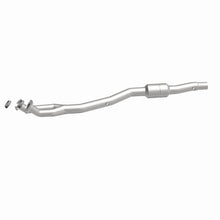Load image into Gallery viewer, MagnaFlow Direct Fit Catalytic Converter 97-98 BMW 540I / 97-98 740I / 96-98 740IL 4.4L D/S