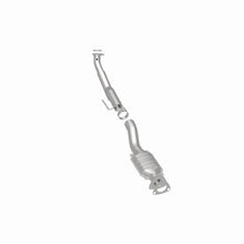 Load image into Gallery viewer, MagnaFlow Direct Fit Catalytic Converter 03-07 GM 2500/3500 P/S OEM