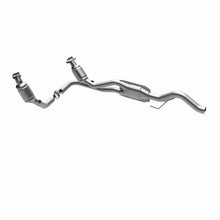 Load image into Gallery viewer, MagnaFlow Direct Fit Catalytic Converter 00-03 Dodge Dakota OEM