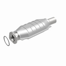 Load image into Gallery viewer, MagnaFlow Direct Fit Catalytic Converter 05-07 Ford Freestyle 3.0L