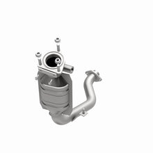 Load image into Gallery viewer, MagnaFlow Direct Fit Catalytic Converter 01-04 Ford Escape