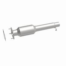 Load image into Gallery viewer, MagnaFlow Direct Fit Catalytic Converter Cadillac 96-99 4.6L