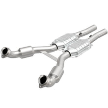 Load image into Gallery viewer, MagnaFlow Direct Fit Catalytic Converter 2004 Chevy Corvette 5.7L
