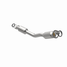 Load image into Gallery viewer, MagnaFlow Direct Fit Catalytic Converter 2009-2013 Cube 1.8 L Underbody