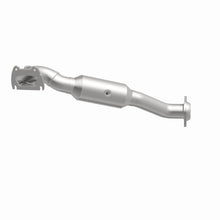 Load image into Gallery viewer, MagnaFlow Direct Fit Catalytic Converter 15-19 Ram 1500 3.6L OEM Grade Fed/EPA Compliant Manifold