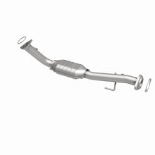 Load image into Gallery viewer, MagnaFlow Direct Fit Catalytic Converter 03-06 Silverado SS Passenger Side OEM