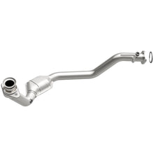 Load image into Gallery viewer, MagnaFlow Direct Fit Catalytic Converter 96-97 Ford Explorer 5.0L