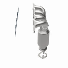 Load image into Gallery viewer, MagnaFlow Direct Fit Catalytic Converter 09-10 Kia Sportage 2.0L