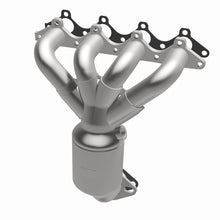 Load image into Gallery viewer, MagnaFlow Direct Fit Catalytic Converter 00-02 Hyundai Accent 1.5L