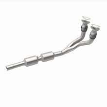 Load image into Gallery viewer, MagnaFlow Direct Fit Catalytic Converter 02-05 Golf 2.8L Underbody