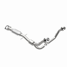 Load image into Gallery viewer, MagnaFlow Direct Fit Catalytic Converter Chevy S-10 00-02 OEM