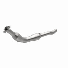 Load image into Gallery viewer, MagnaFlow Direct Fit Catalytic Converter 05-08 LR3/RR Sport D/S OEM