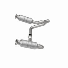 Load image into Gallery viewer, MagnaFlow Direct Fit Catalytic Converter RAIDER- 2006 8 4.7L OEM