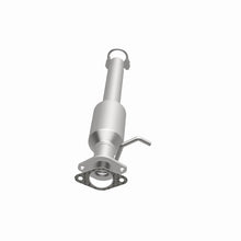 Load image into Gallery viewer, MagnaFlow Direct Fit Catalytic Converter 04-06 Toyota Outlander 2.4L
