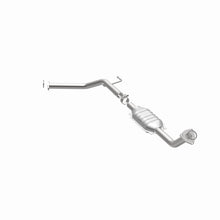 Load image into Gallery viewer, MagnaFlow Direct Fit Catalytic Converter 05-07 Toyota Sequoia 8 4.7L D/S
