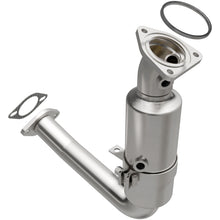 Load image into Gallery viewer, MagnaFlow Direct Fit Catalytic Converter 00-02 Focus 2.0L OEM