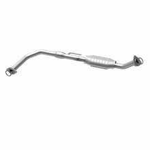 Load image into Gallery viewer, MagnaFlow Direct Fit Catalytic Converter 00-8/04 Toyota Tundra 4.7L D/S Front