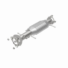 Load image into Gallery viewer, MagnaFlow Direct Fit Catalytic Converter 96-99 S10/Sanoma 4WD 4.3L