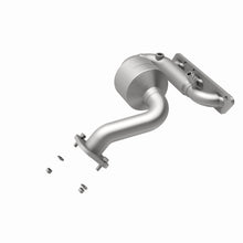 Load image into Gallery viewer, MagnaFlow Direct Fit Catalytic Converter 00-03 Ford Taurus 3.0L