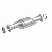 Load image into Gallery viewer, MagnaFlow Direct Fit Catalytic Converter 95 Honda Odyssey 2.2L
