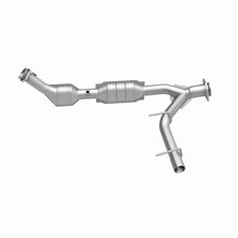 Load image into Gallery viewer, MagnaFlow Direct Fit Catalytic Converter 03-04 Exped Passenger Side 4.6L