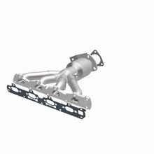Load image into Gallery viewer, MagnaFlow DF Cat. Conv 09-10 Chevy Malibu (Exc PZEV) / 09-10 Pontiac G6 (w/ Tier 2) 2.4L Manifold