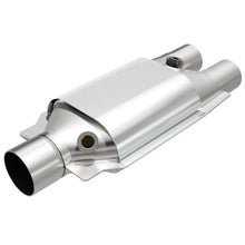 Load image into Gallery viewer, MagnaFlow Universal Catalytic Converter 2.5/2 single/dual O2 OEM